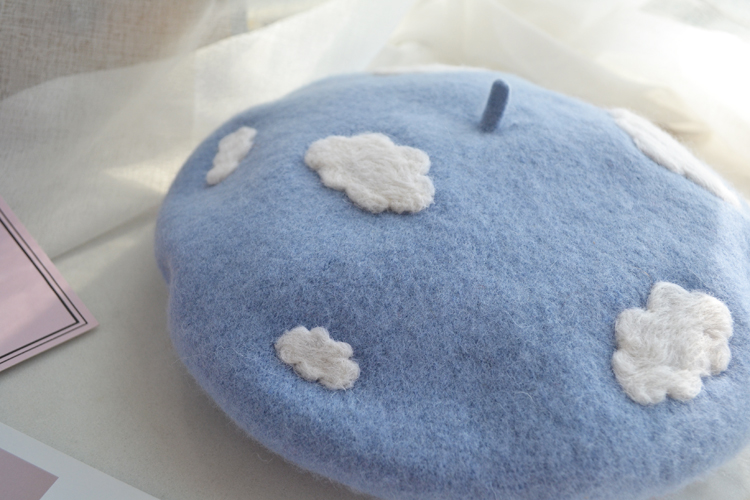 Title 6, Handmade wool felt cloud beret