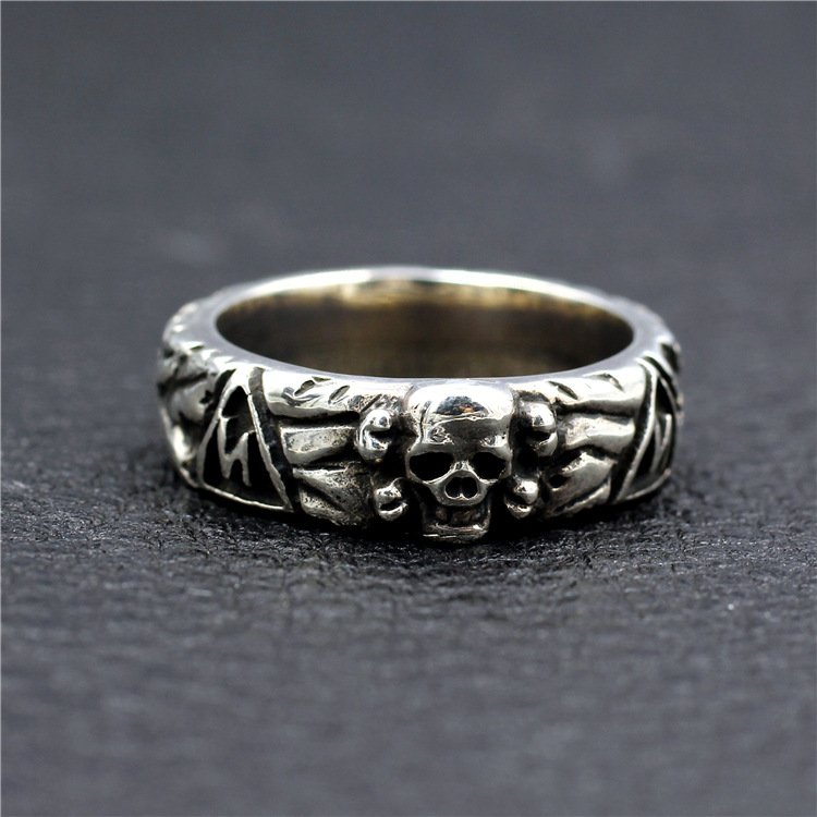 Title 4, Mens Fashion Simple Sterling Silver Skull Ring