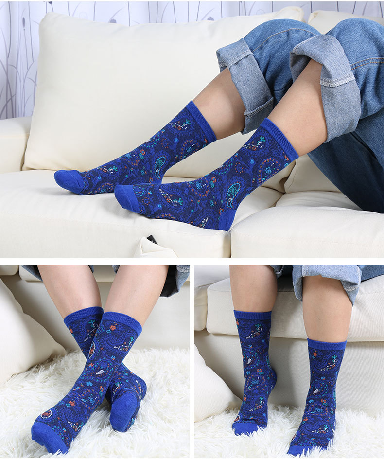 Ethnic French Romantic Vintage Flower Women's Medium Cotton Socks