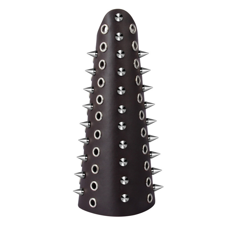 Title 1, Alloy spike leather wristband