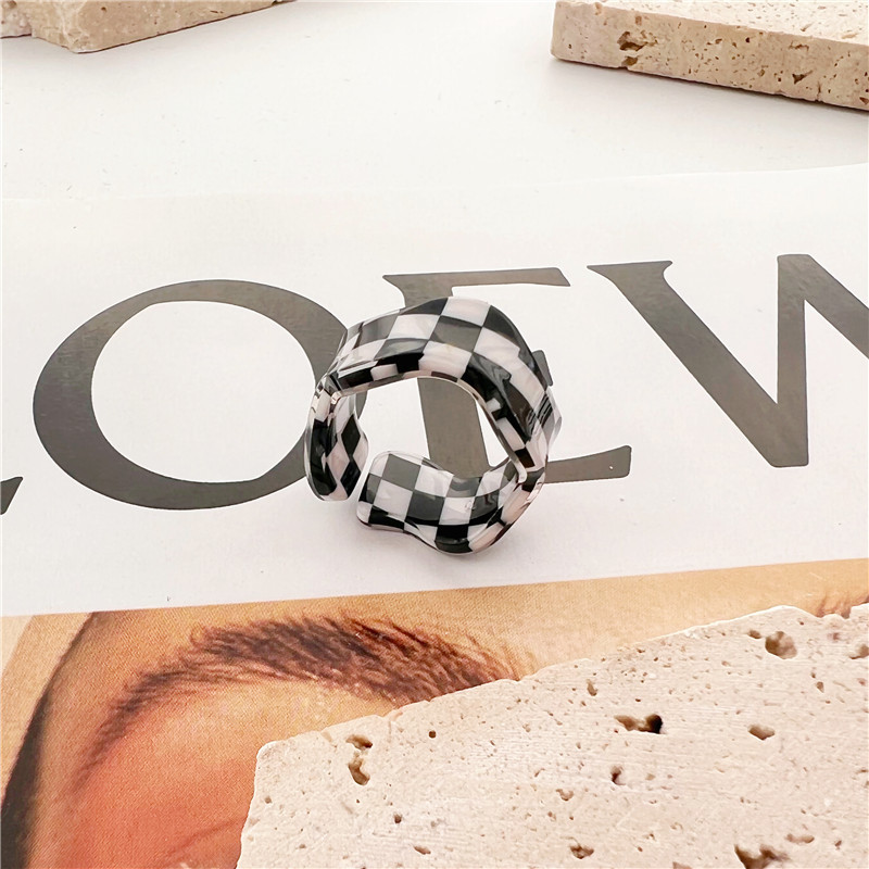 New Wave Personality Simple Chessboard Stitching Candy Color Ring