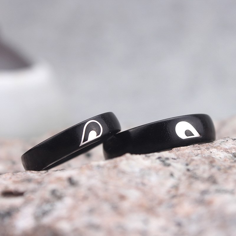 Heart Ring In Sterling Silver And Ebony
