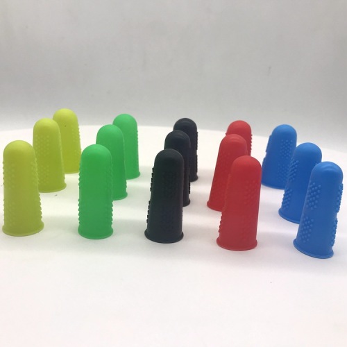 Silicone Finger Stall Anti-scald Non-slip High Temperature Resistant Fingertip Protective Cover With Particles Three Yards Food Grade
