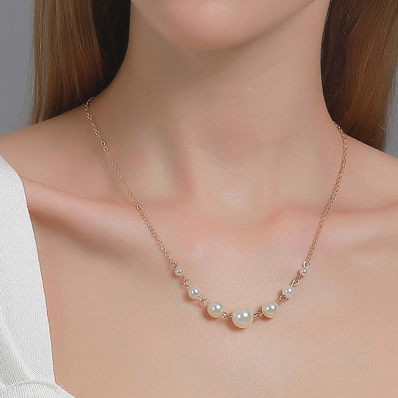 Korean Version Of Simple And Sweet Pearl Necklace Harajuku Style Pearl Collarbone Chain Short Style