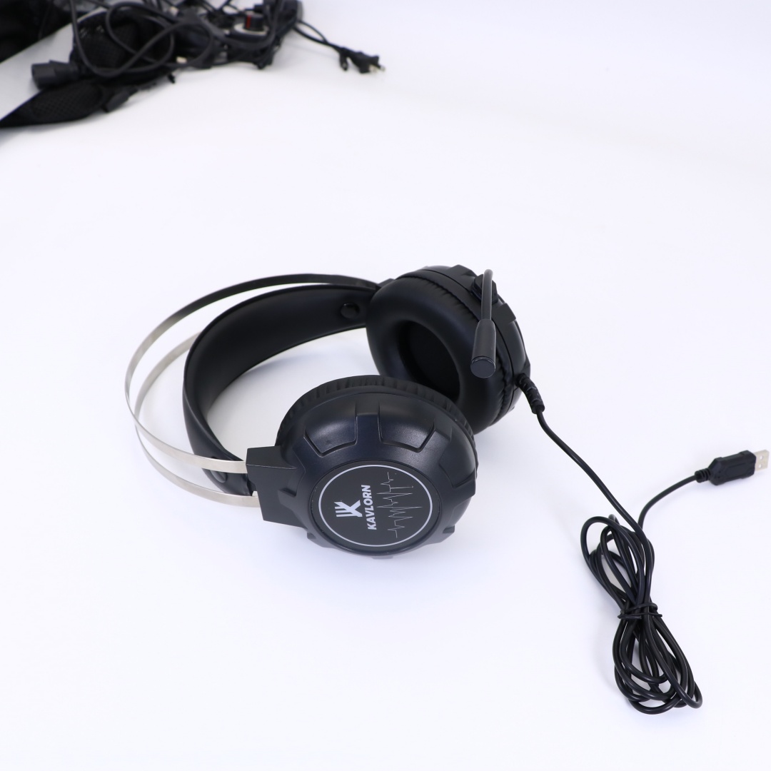 Wired Over-ear Headphones For Computer 48