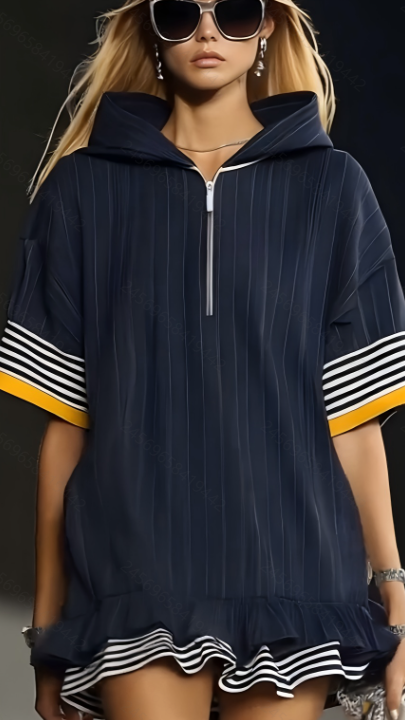 Hooded Short-sleeved Sports Dress