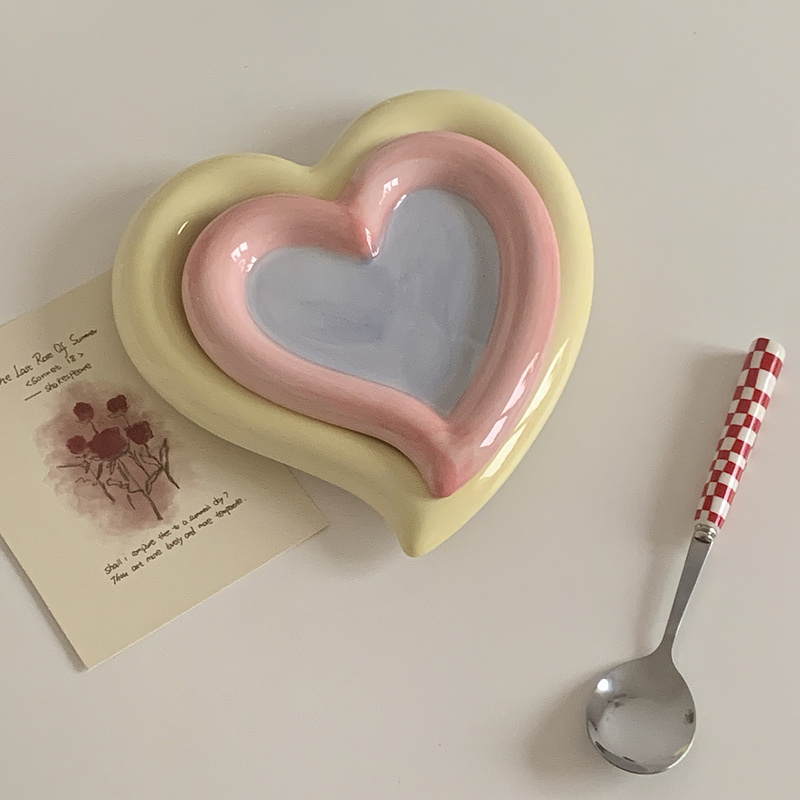 Title 8, Hand Drawn Heart Breakfast Fruit Cake Plate. Se...