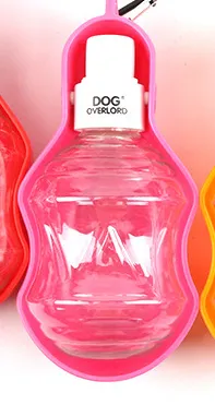 Traveling dog hanging water bottle Pink - Shop at LoveMi
