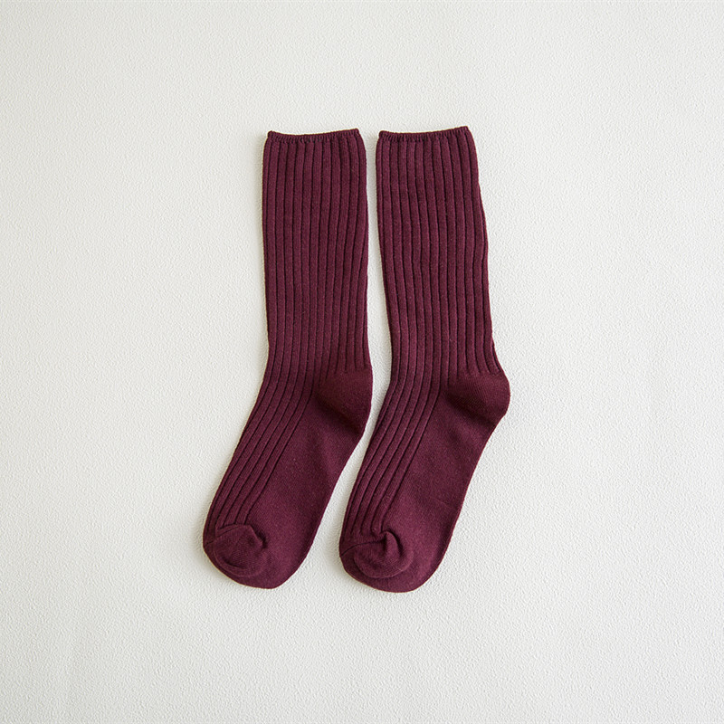 Title 13, Medium tube casual socks