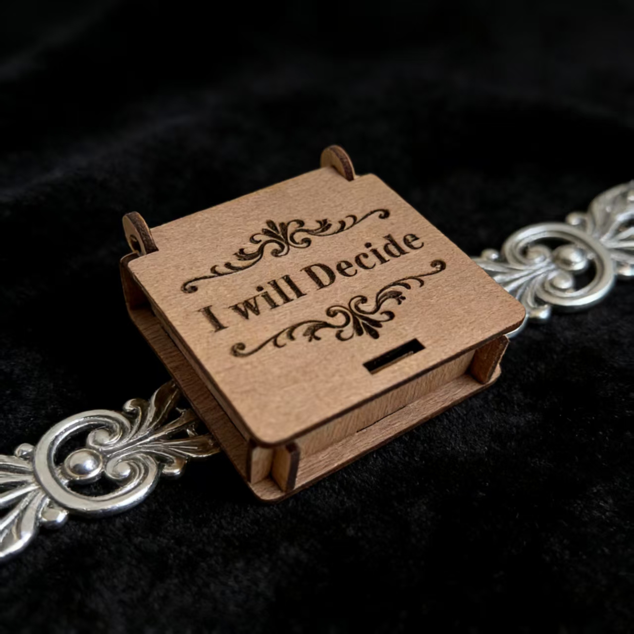 Creative Gift Decision Coin, Retro Square Wooden Decision Maker, Custom Solid Wood Gift Box, Desktop Ornament view 3