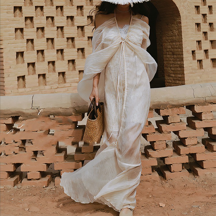 Versatile Eyelash Lace Suspender Dress For Women