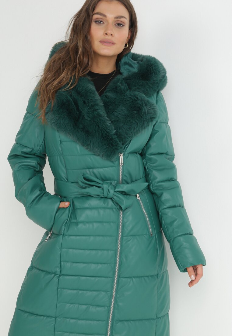 Buy Women's Clothing Online | Buy Trending Dresses for Women