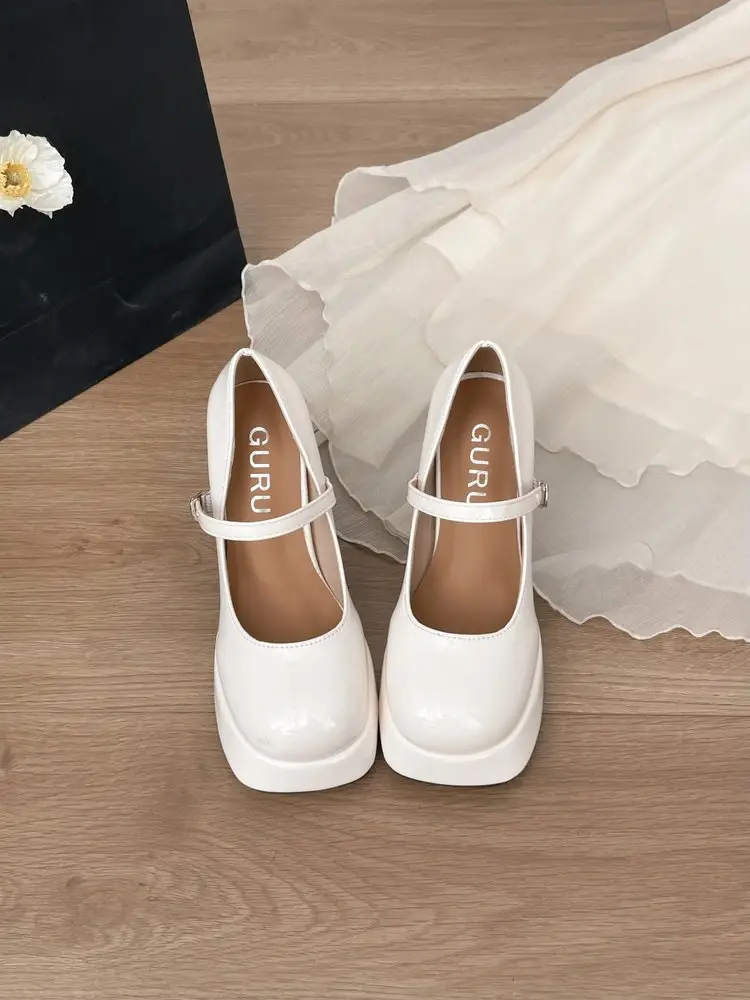 Women Patent Platform Mary Jane Pumps Round