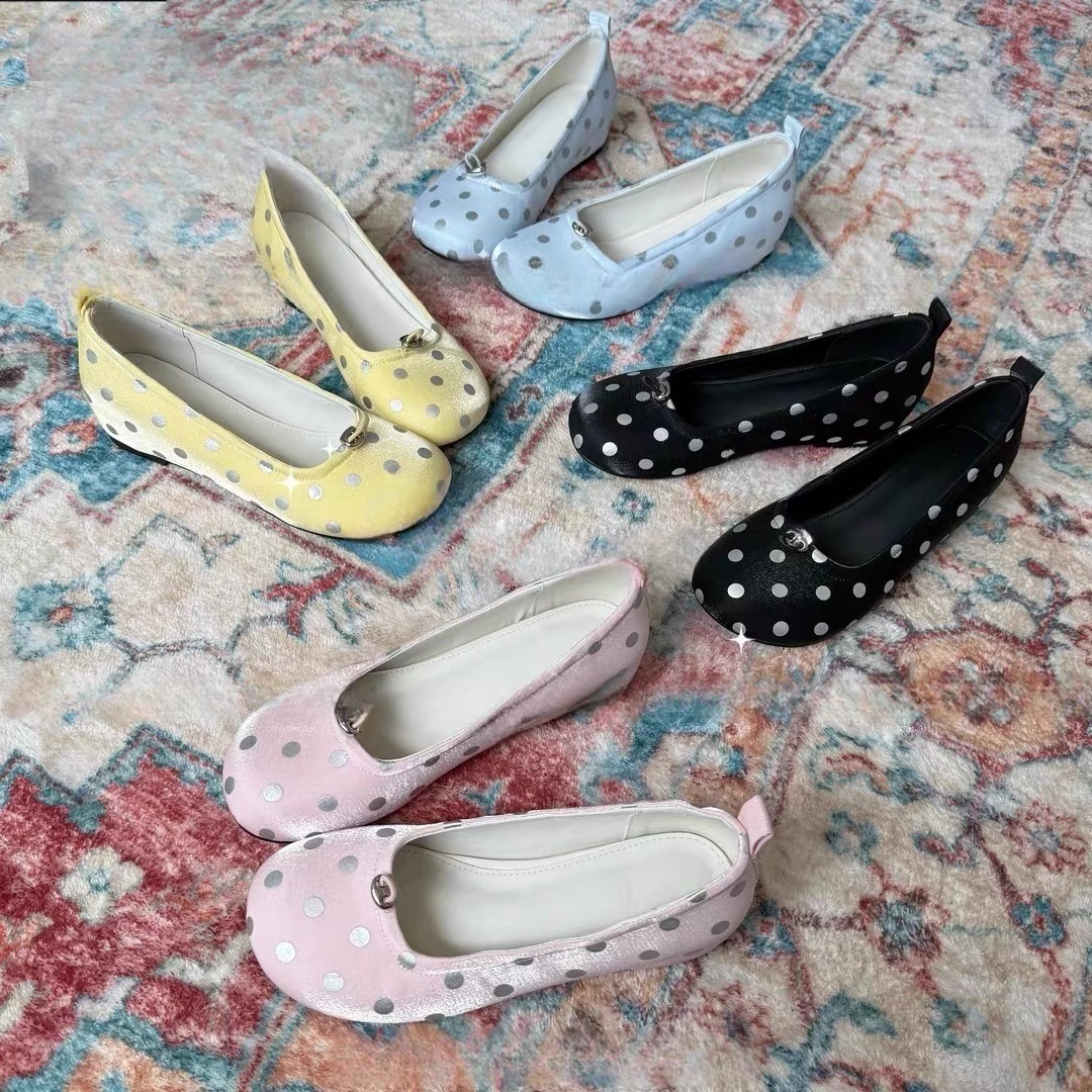Women French Polka Dot Low Cut Flats, 2026 New Summer Soft Sole Ballet Shoes, Comfortable Versatile Daily Work Shoes — view 2