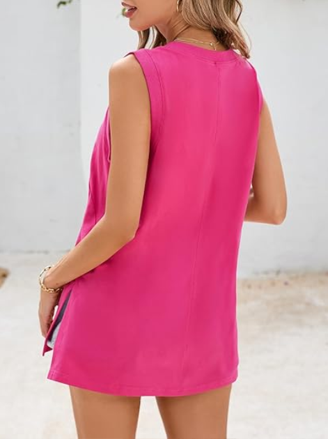 Breathable womens summer workout tank with side slit and chest pocket