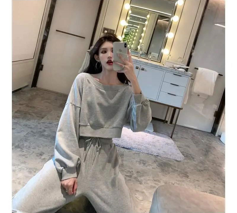 Fashion Casual Cool Girl Sports Sweater Suit