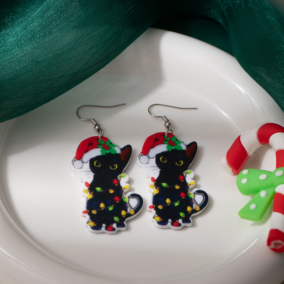 1 Pair Acrylic Christmas Earrings, Cute Cat Design, Unique Fashion Creative Statement Dangles - Jewelry & Watches