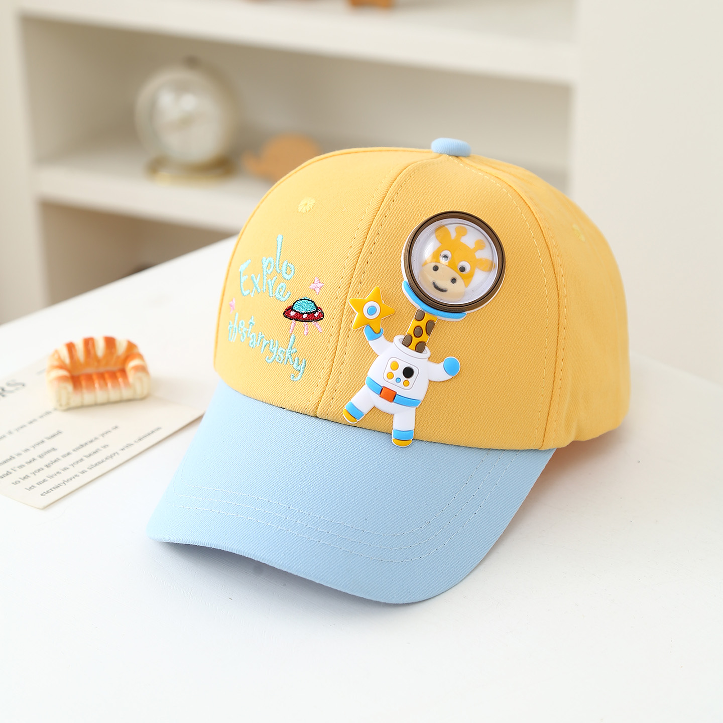 Spring And Summer Children's Space Giraffe Multi-color Cute And Fashionable Baseball Cap For Babies - Outdoor Sun Protection Hat