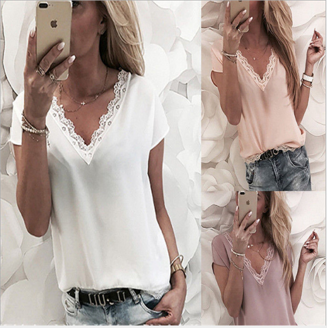 V-Neck Lace Hem Lace Short Sleeves