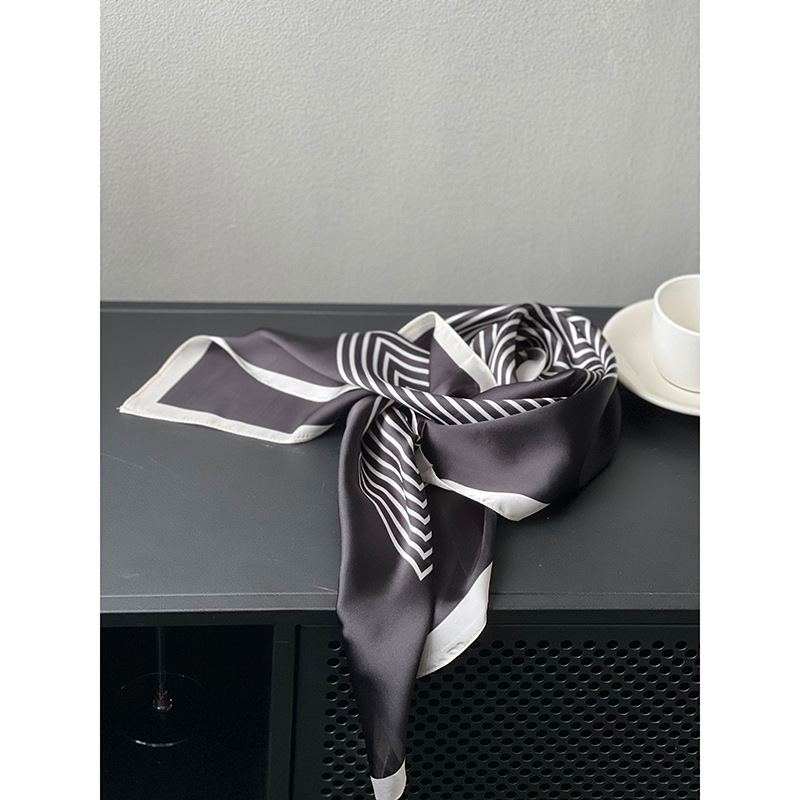 Women's Polyester Striped Polka Dot Small Square Scarf