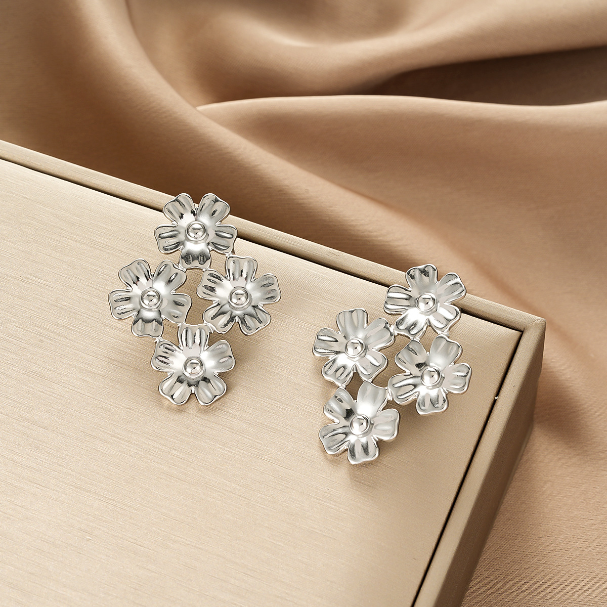 Style 21-1 Pair preview