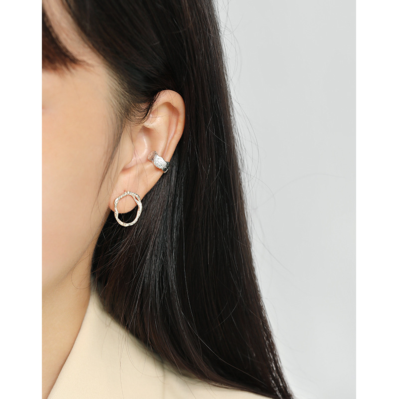 Irregular Concave-convex Surface Gold And Silver Tin Foil Fingerprints Without Pierced Ear Clips