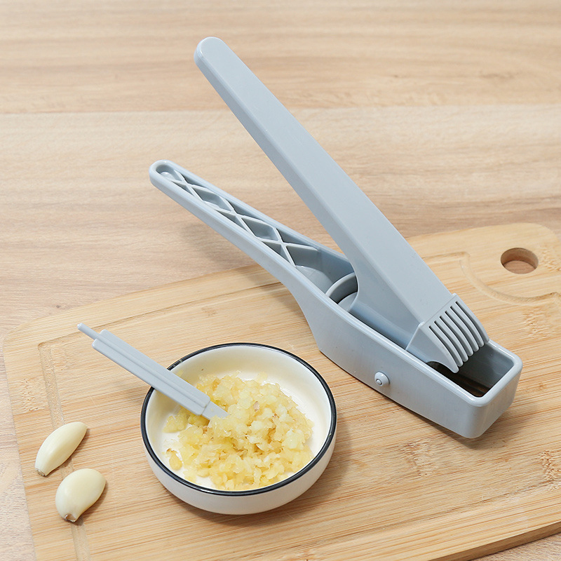 Title 2, Multifunctional garlic press