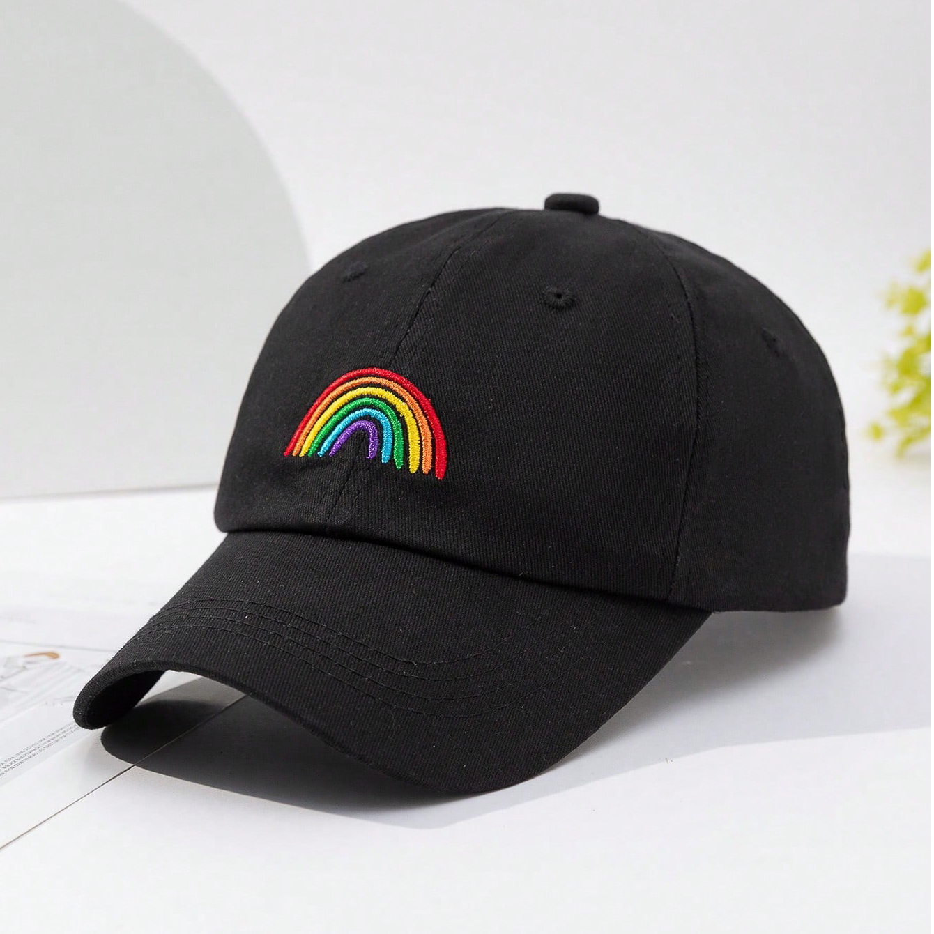 Lady's Embroidered Rainbow Pattern Versatile Sun-protective Baseball Cap For Outdoor Travel And Photography Baseball Cap
