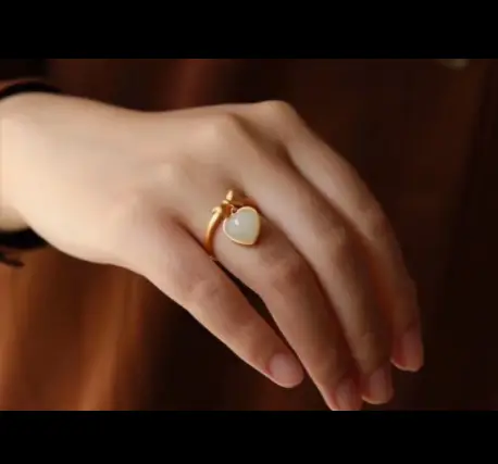Gold-plated stack of fine gold-plated ring female glossy white cat's eye index finger ring