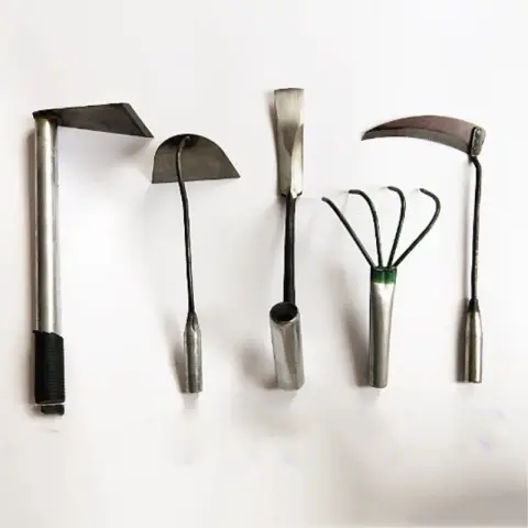 Small Sickle Four-tooth Rake Shovel Hoe Garden Tool Set