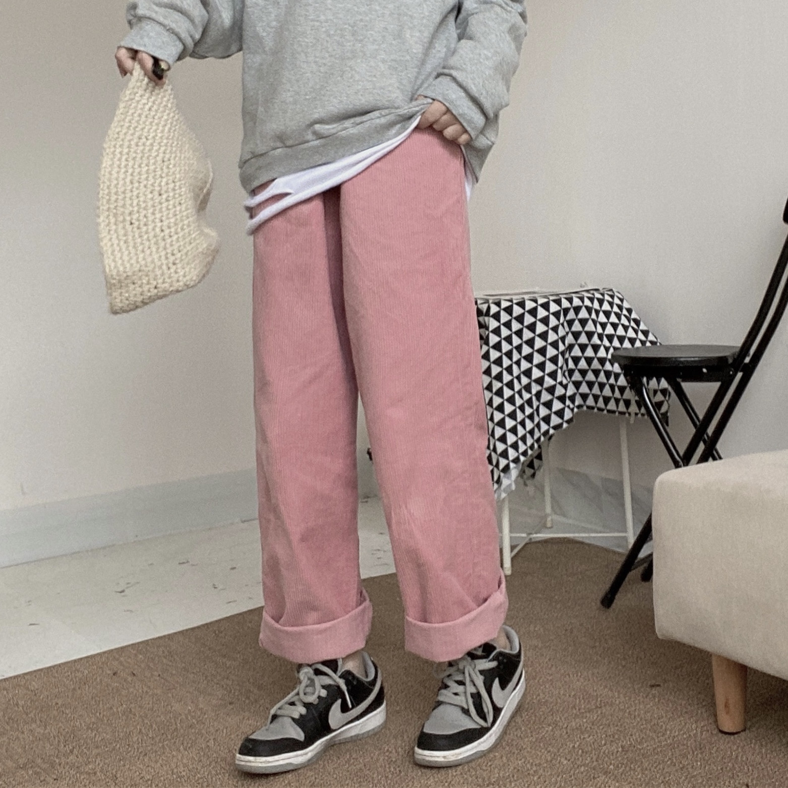 Pink trousers regular