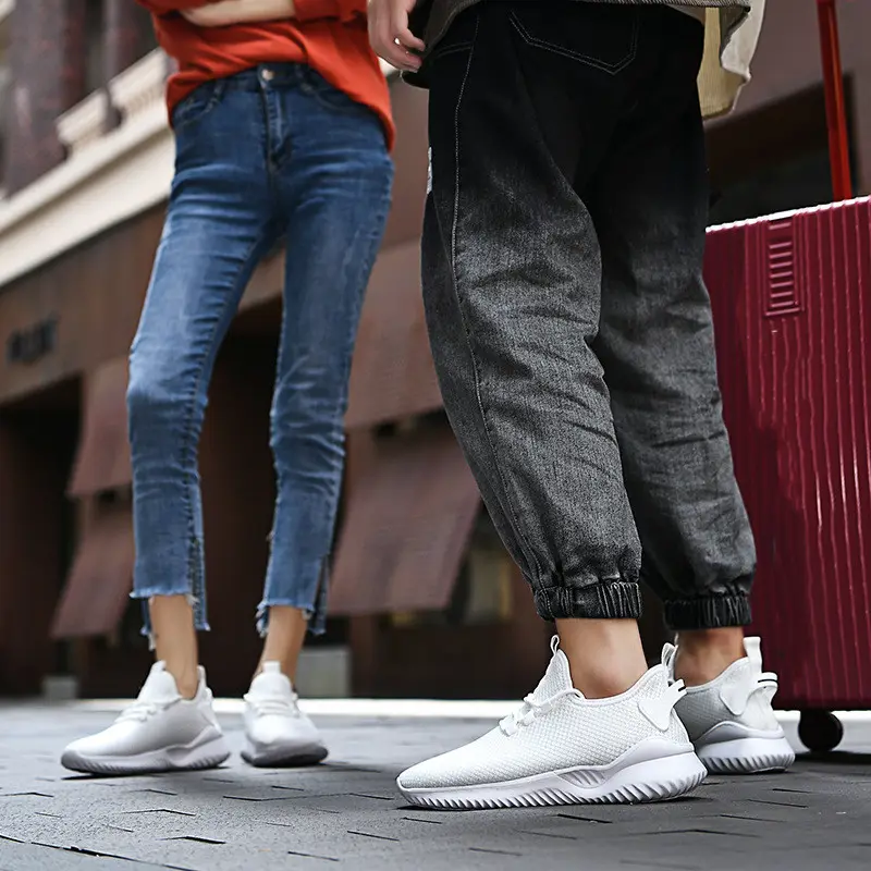 Men's Casual Flyknit Mesh Breathable Lightweight Running