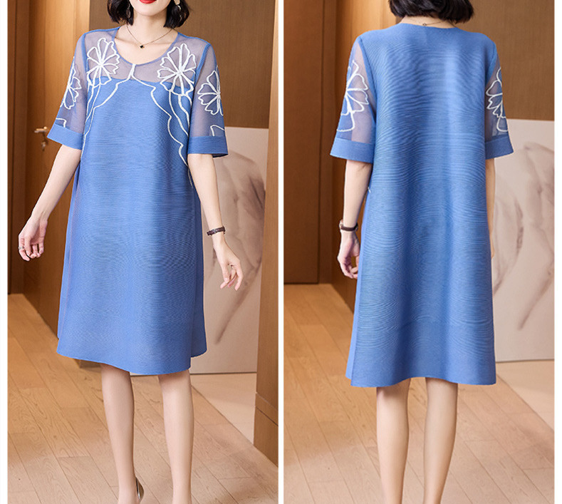 Lace-Panel Loose Dress