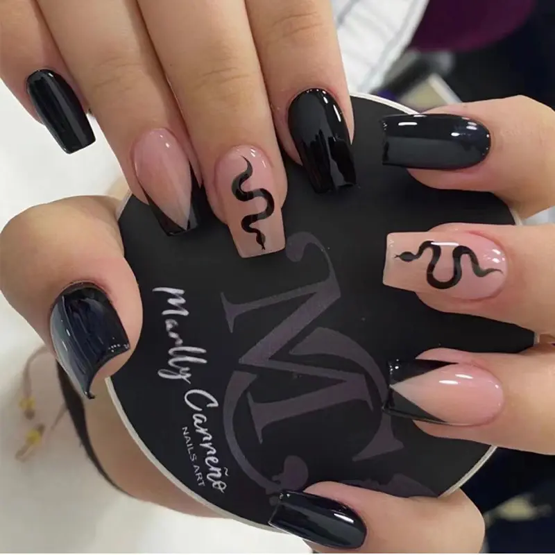Nail Patch Wearing Black Bevel French