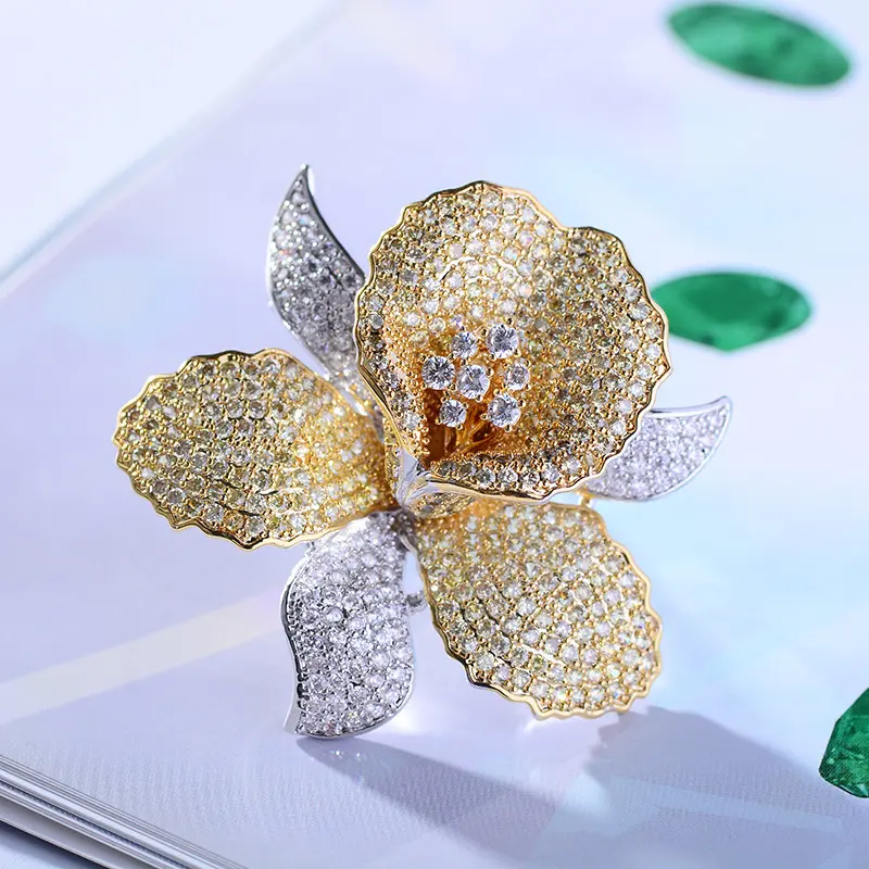 Luxury Zircon Flower Brooch
