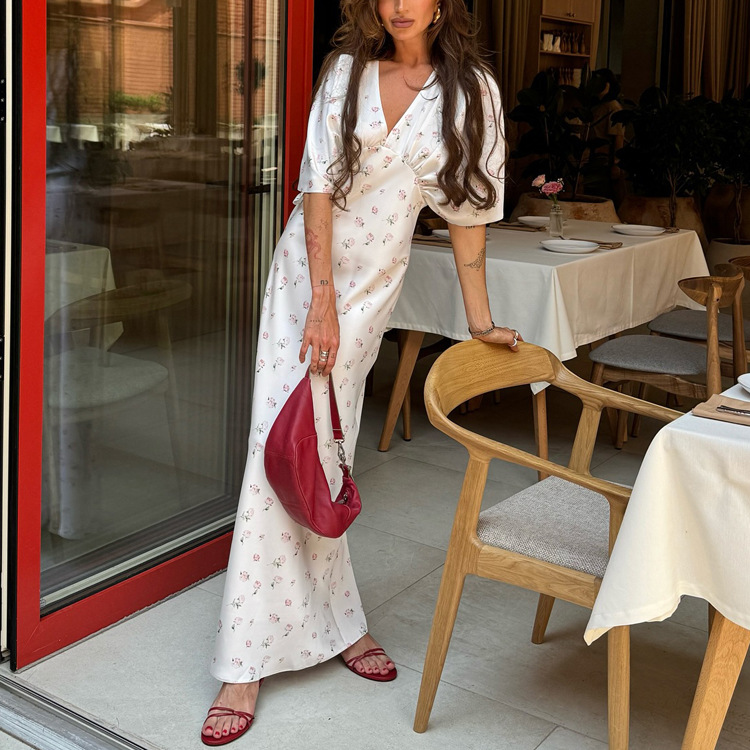 Floral V-neck Short-sleeved High-waisted Bodycon Dress