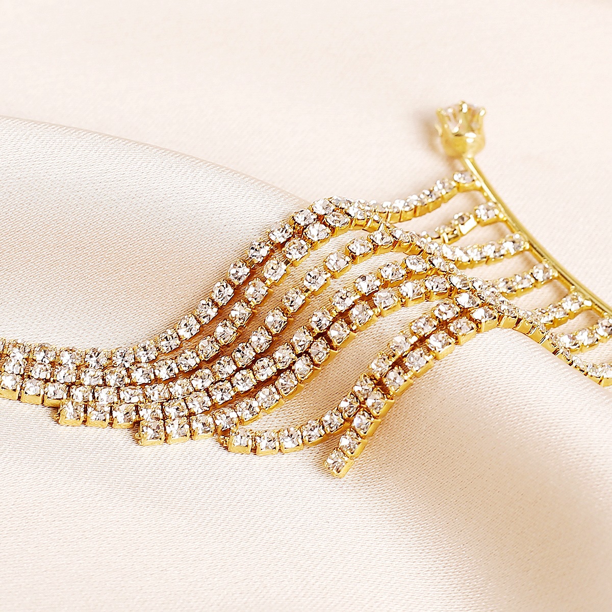 Women's Single Long Earrings Without Pierced Earrings