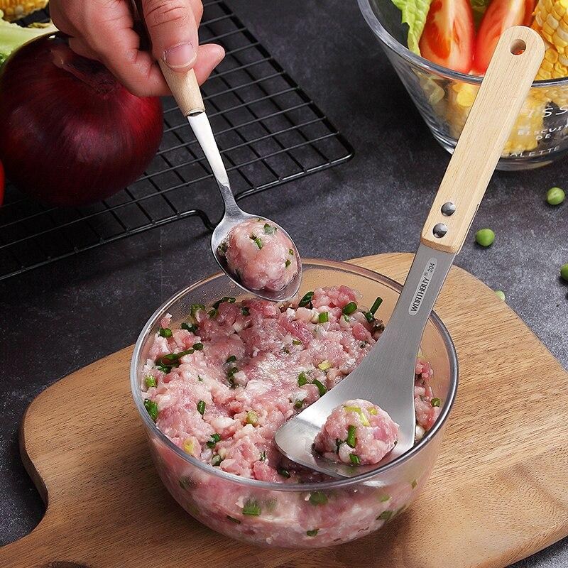 Stainless Steel Pressed Meatball Maker Granules Tool in use