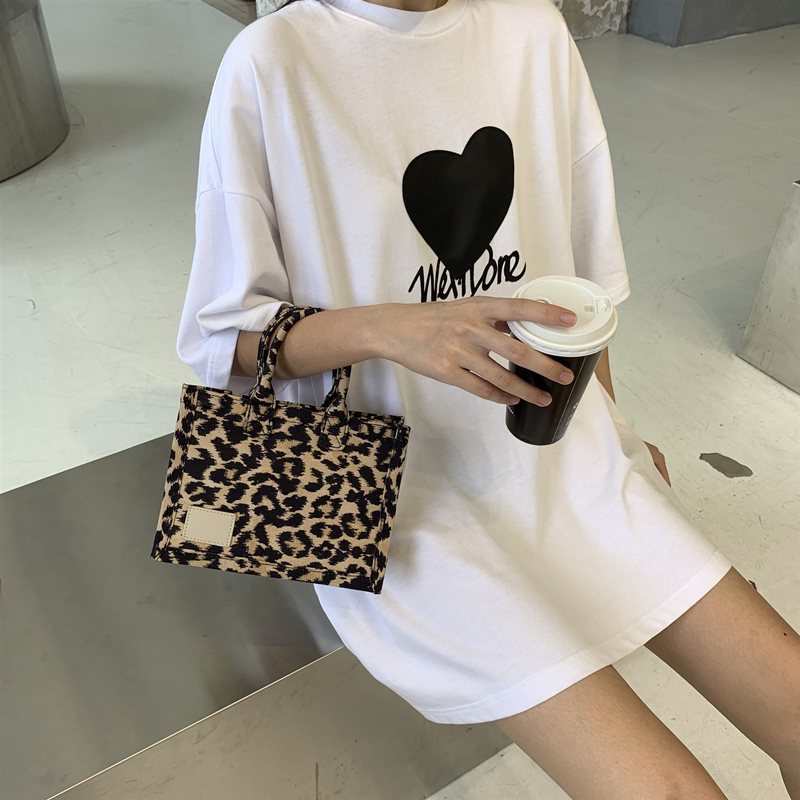 Title 2, Leopard Print Tote Bag Canvas Breite Schulterri...