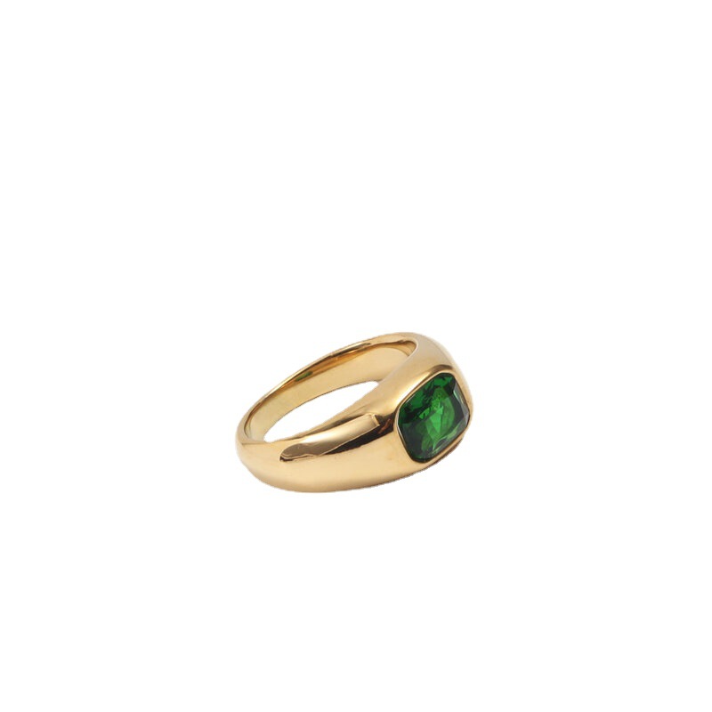 Title 4, Anillo de circón verde moderno y popular