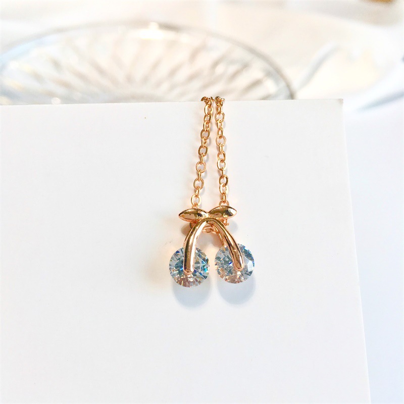 Exquisite Zircon Cherry Pendant Collar Chain Necklace