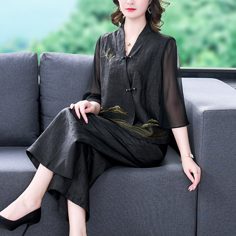 Embroidered Top and Wide-Leg Trouser Set, picture 8 of 8