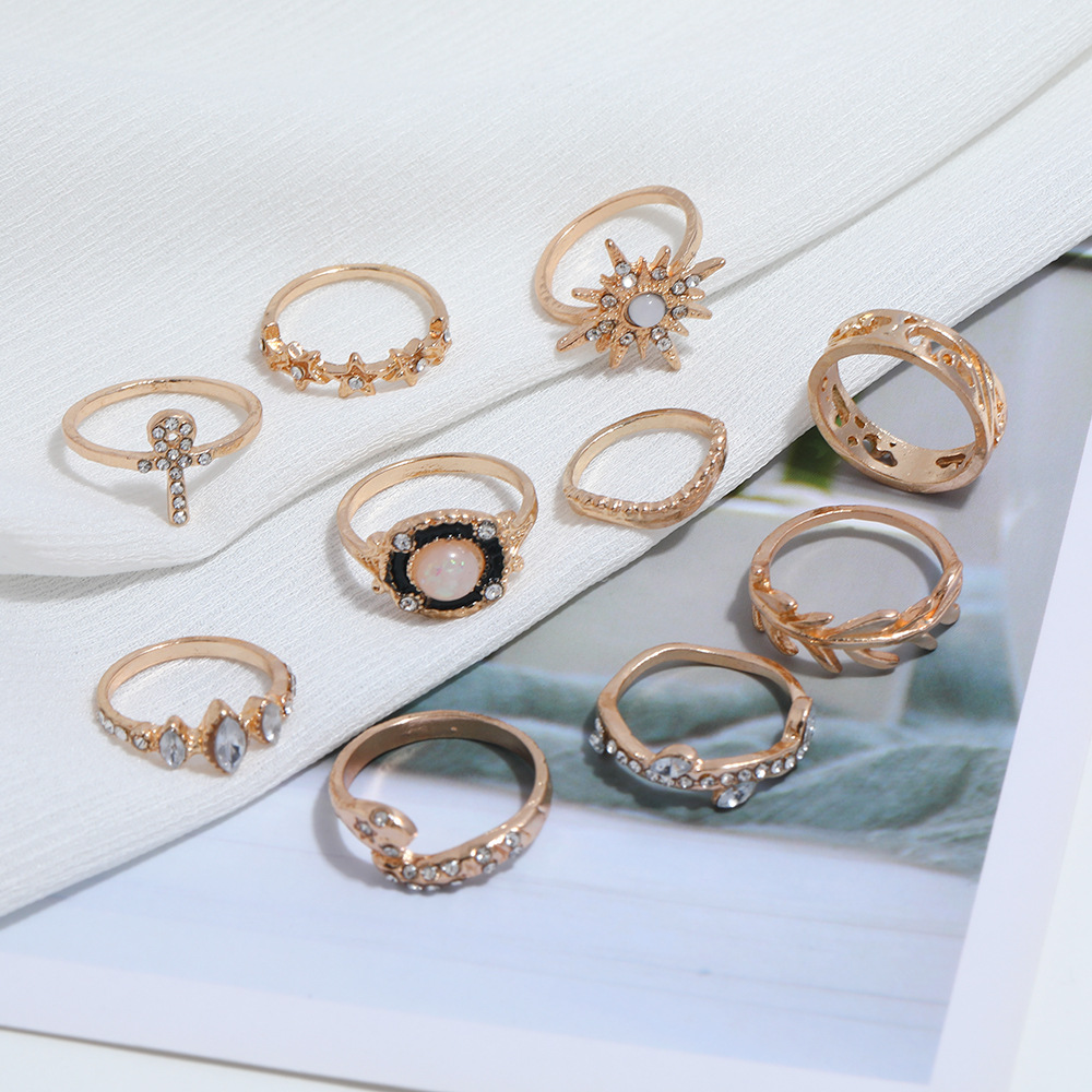 New Metal Zircon Ring Set