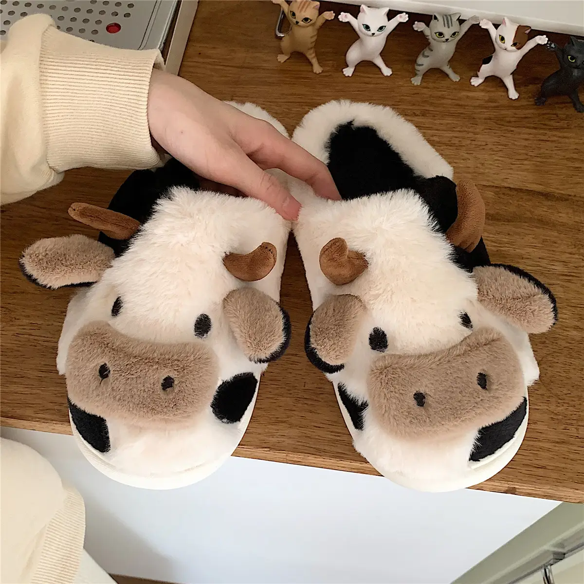 Cartoon Cow Warming Woolen Cotton Slippers Women