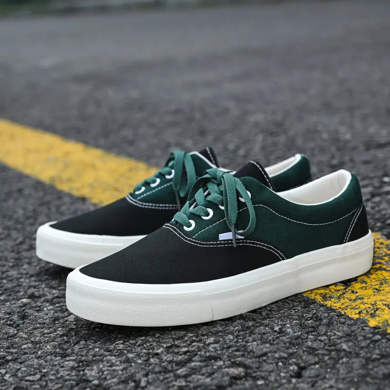 New Summer Low-Top Canvas Shoes, Vintage Couple