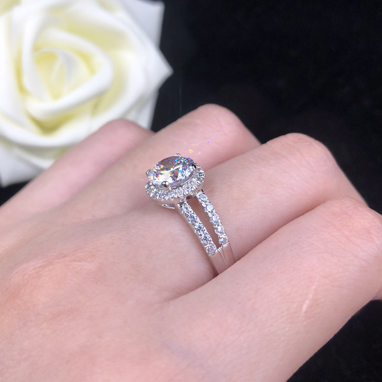 Title 4, 925 Silver Gilded Moissanite Diamond Ring for W...