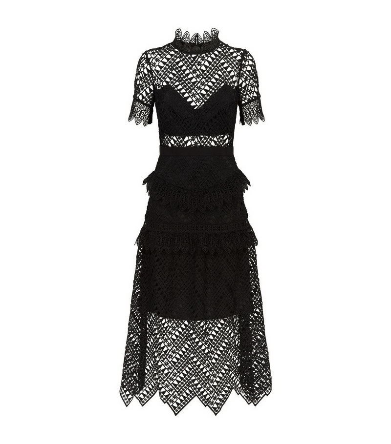 Fashionable Water Soluble Lace Dress With Stitching And Slim Fit