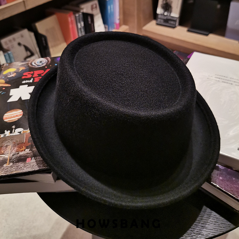 Men's Woolen  Hat With Curly Brim And Flat Top