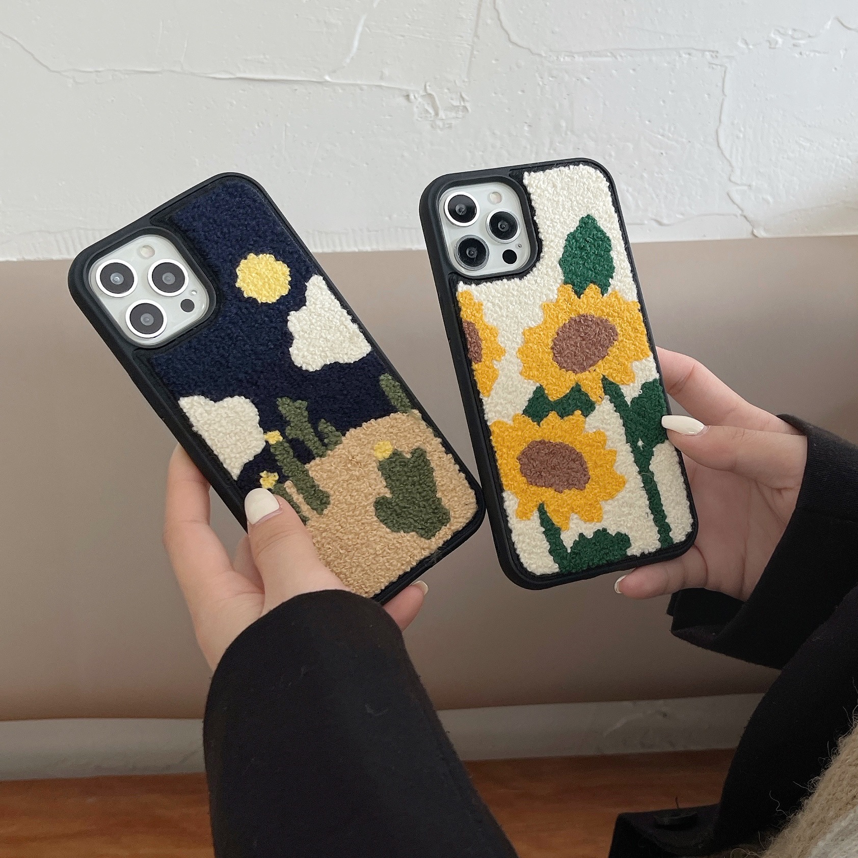 Niche Plush Sunflower Fashion Phone Case