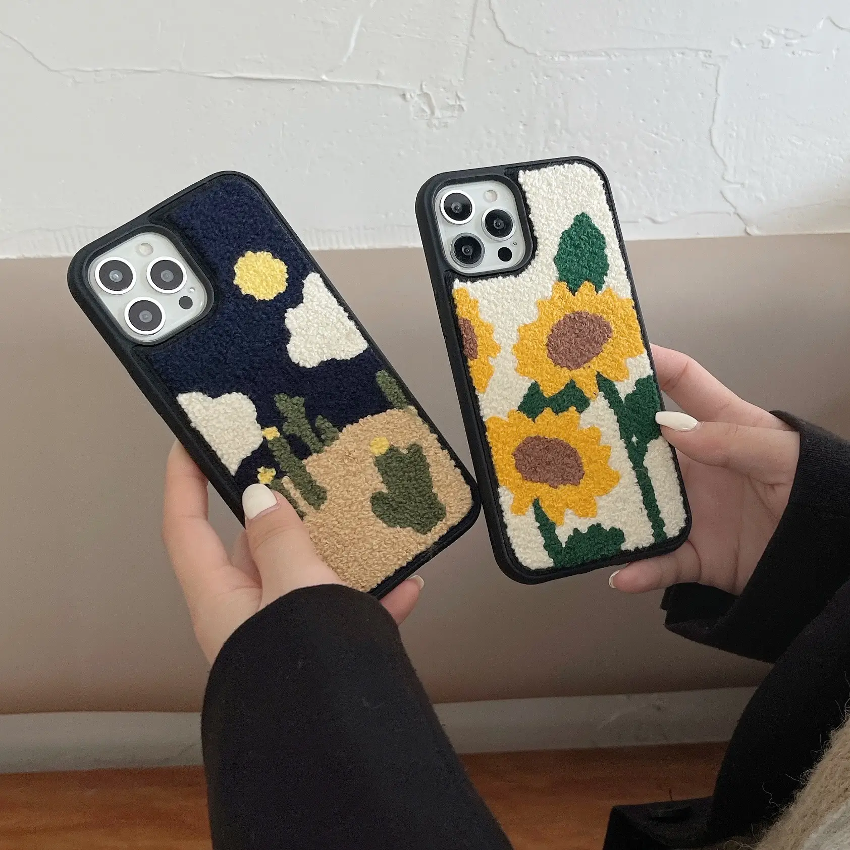 Niche Plush Sunflower Fashion Phone Case